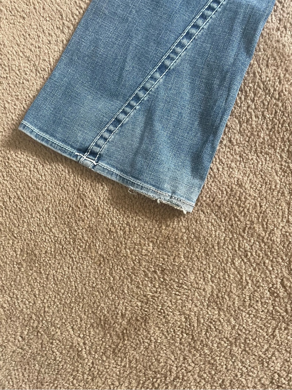 True Religion Women's Light Blue Flare Jeans - Picture 6 of 6
